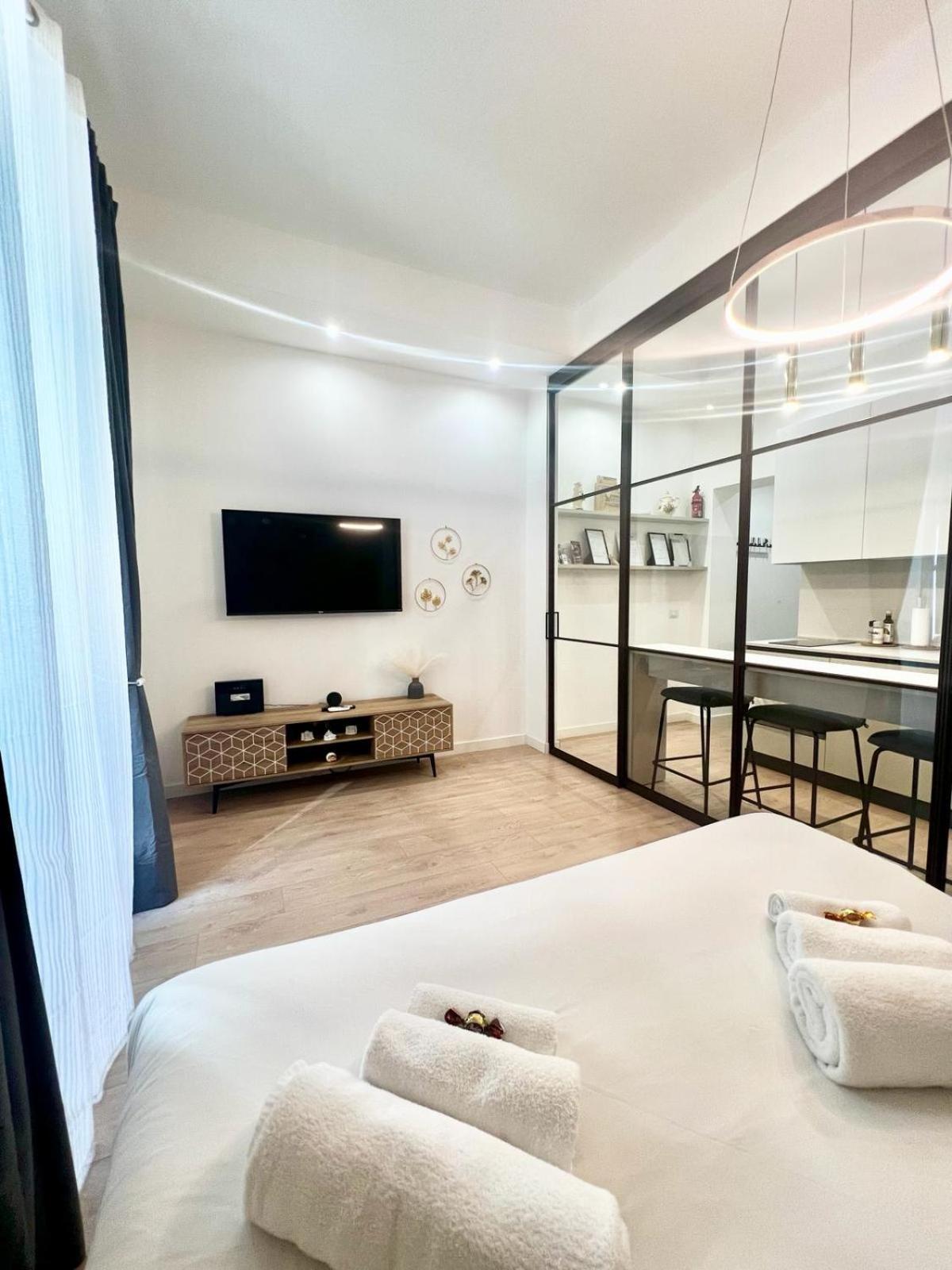 Pvr Luxury Home Рим Экстерьер фото