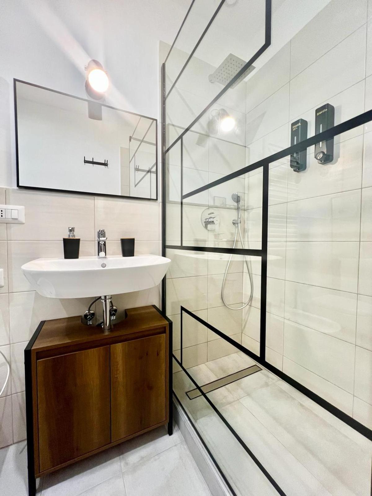 Pvr Luxury Home Рим Экстерьер фото
